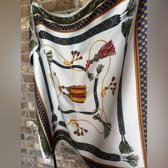 Vintage FENDI 100% Silk Scarf Tassel Rope Print 35x33” - Picture 3 of 14